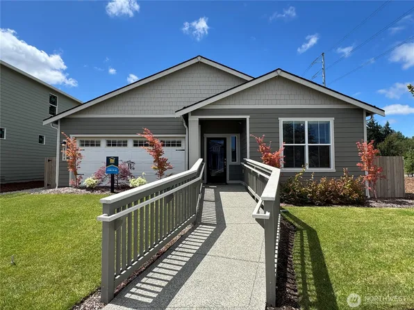 8504 13th Avenue E, Tacoma, WA 98445