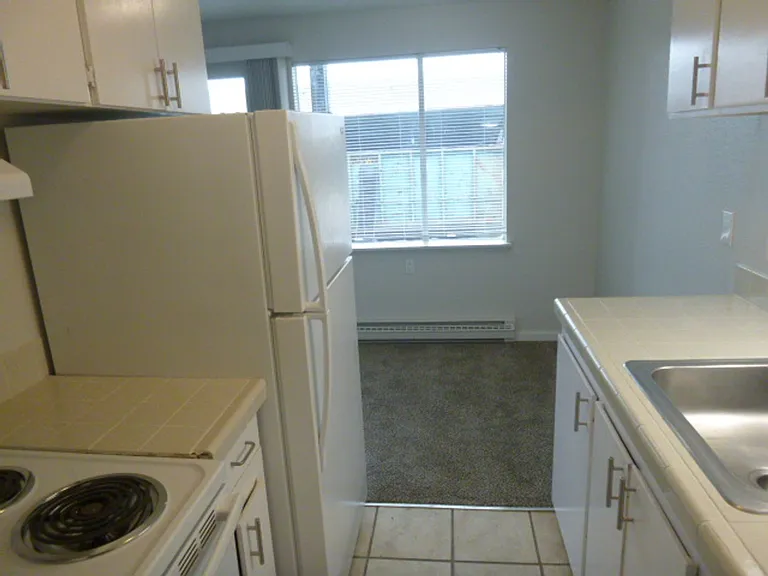 781 Ocean Shores Blvd NW — Photo 3