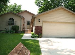 1309 N Keene Ave, Fremont, NE 68025
