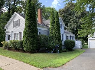 556 Elm St, Dartmouth, MA 02748