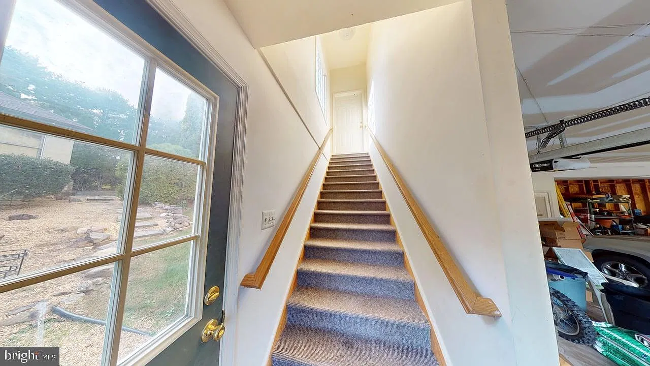 2 bed, 1.0 bath, 900 sqft, $1,850 — Photo 4