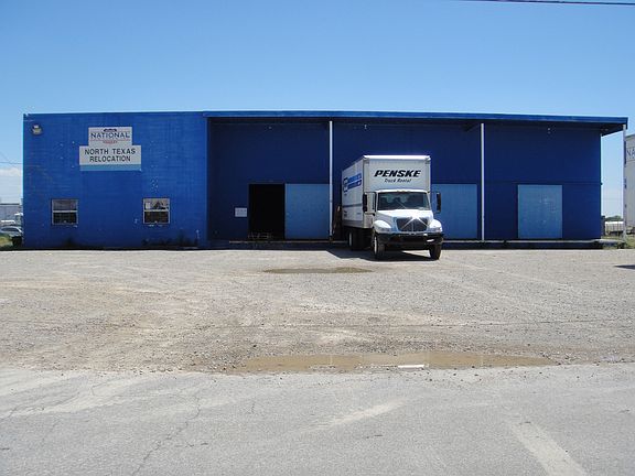 4th image of 3205 Industrial Dr