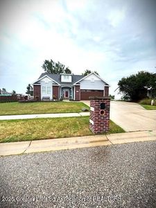 1812 Hollowbrook Dr, Holt, MI, 48842