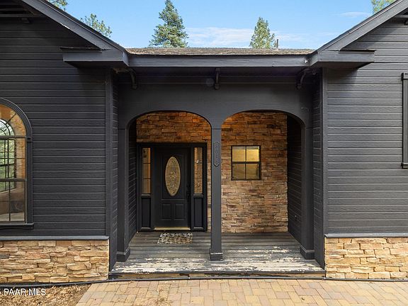 2nd image of 8046 S Millsite Dr