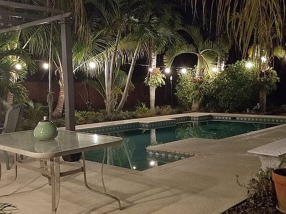 2nd image of 15301 SW 88th Ave