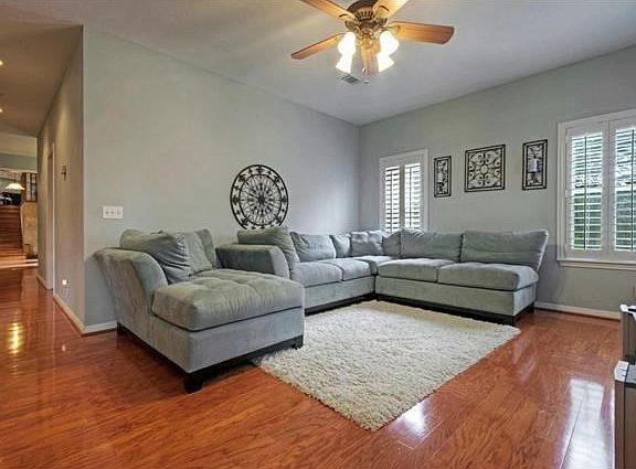 4th image of 8015 Lewis Mountain Dr