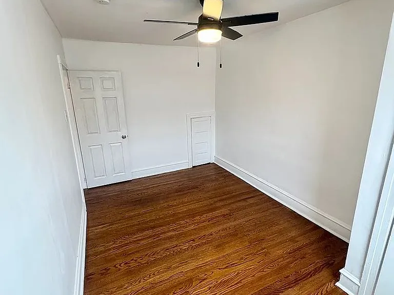 7111 Greenwood Ave — Photo 11