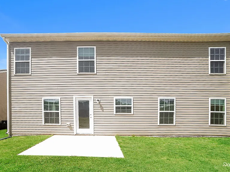 1460 Kilstrom St — Photo 15