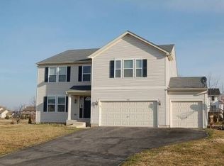 298 Springmeadow Dr, Poplar Grove, IL 61065