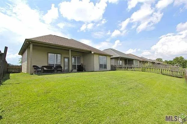 9039 Lake Mist Dr — Photo 7