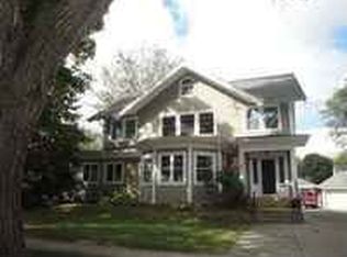 408 S Bowen St, Jackson, MI 49203