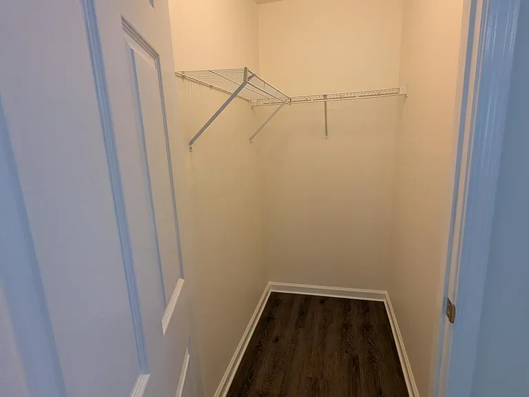 8173 Woods Ave — Photo 4
