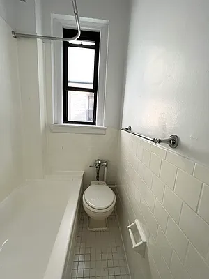 Rented by City Connections Realty | media 11