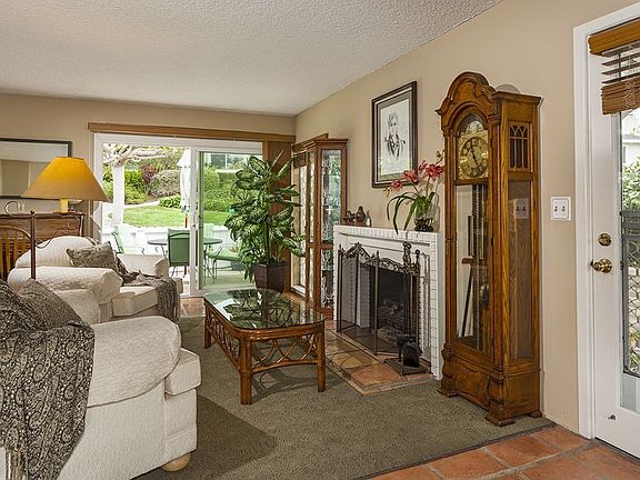3rd image of 329 Camino San Clemente