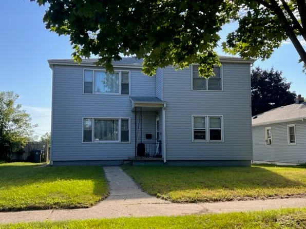 2103 Emmaus Ave, Zion, IL 60099