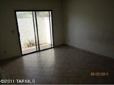 2nd image of 274 E Calle Zafiro