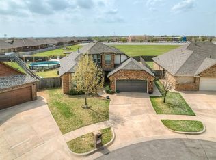 12616 NW 7th Ct, Yukon, OK 73099