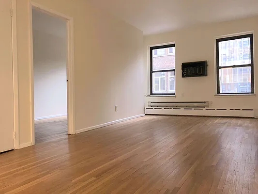 Rented by Compass | media 21