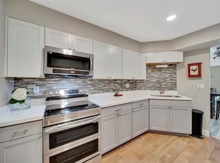 3575 Broken Woods Dr #201, Coral Springs, FL 33065