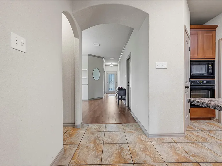 8318 Campeche Bay Pl — Photo 11