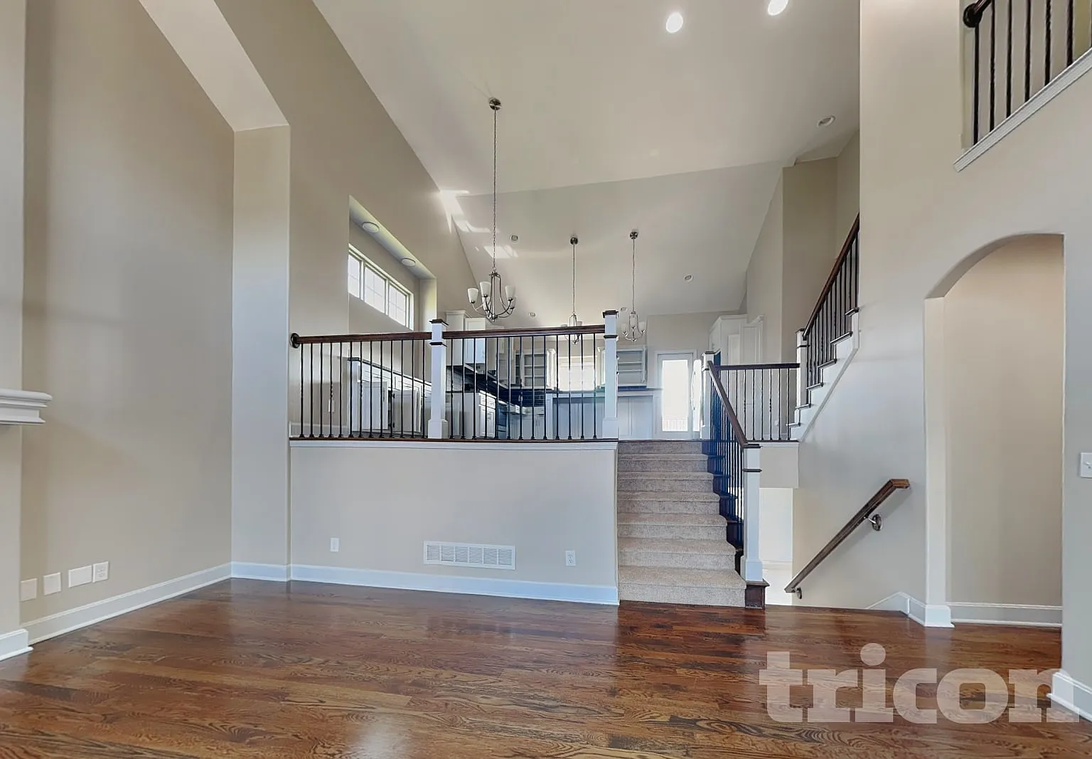 7290 Northwest Forest Lakes Drive Parkville MO — Photo 2
