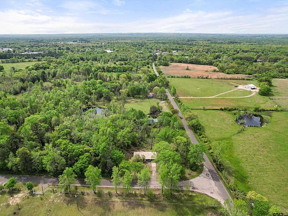 5th image of 1393 County Road 2210