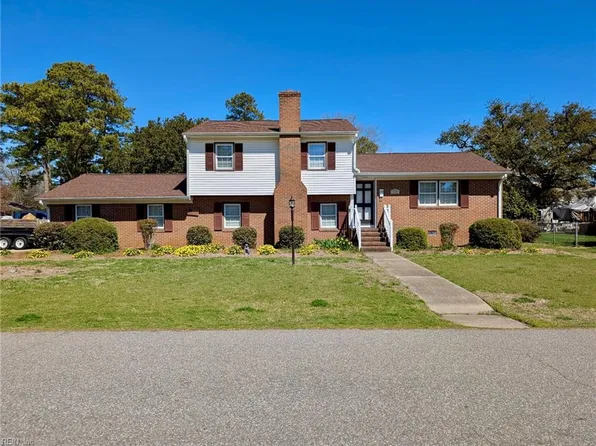 4904 Leatherneck Rd, Virginia Beach, VA 23455
