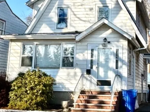 56 Herzog Pl, Englewood City, NJ 07631