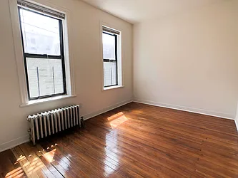 Rented by Realty 2000 Corp