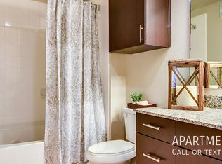 106 Creekwood Landing Dr #1603, Clute, TX 77531