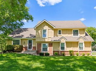 16206 Riggs Rd, Stilwell, KS 66085