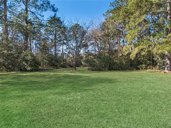 Cameo Dr, Covington, LA 70435