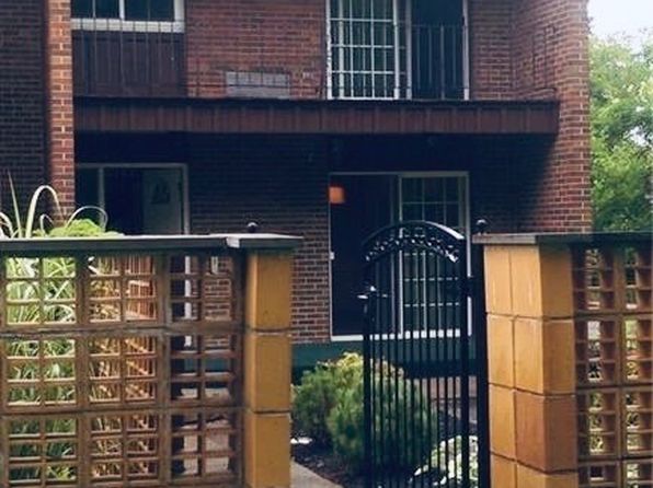 1223 James St