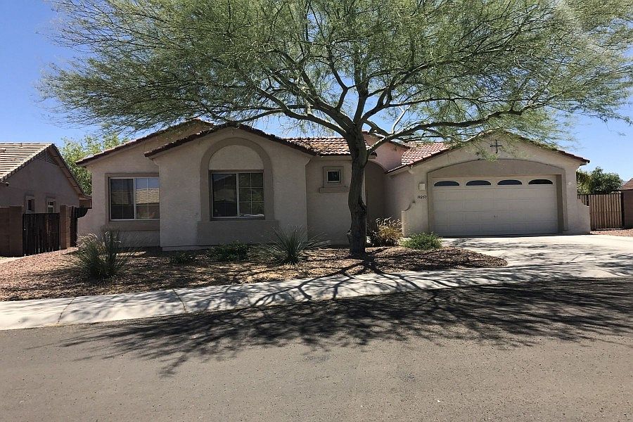 1st image of 18257 W Port Royale Ln