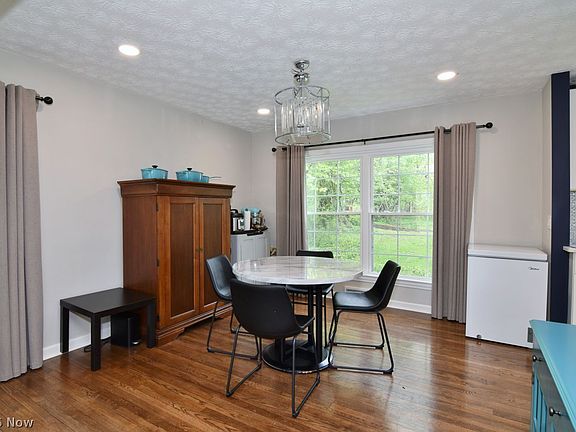 5th image of 3214 Rumson Rd