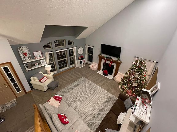 2nd image of 6566 Danbury Dr