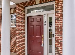 7122 Huntley Creek Pl, Alexandria, VA 22306