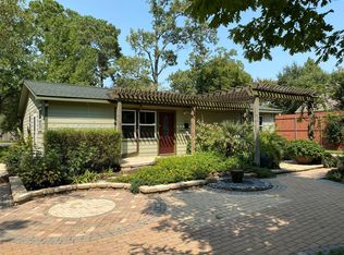 19042 Mirror Lake Dr, Spring, TX 77388