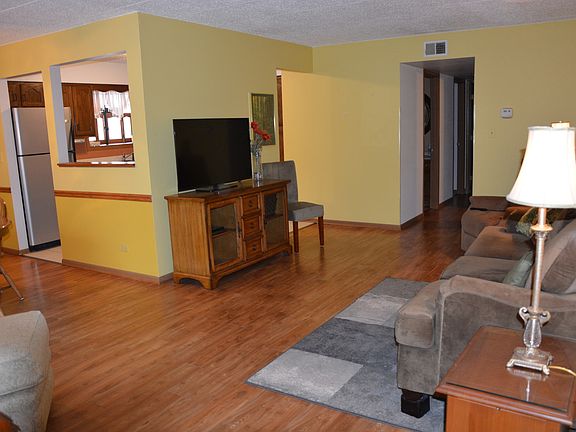 2nd image of 7944 Paxton Ave APT A