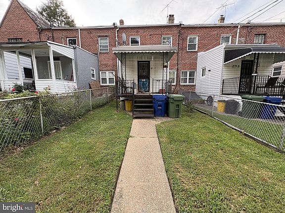 2nd image of 3529 Wabash Ave