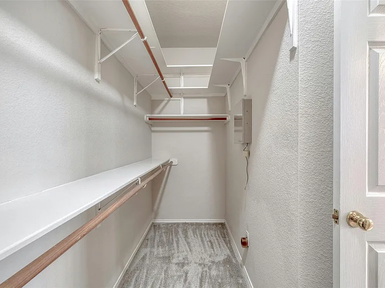2310 Kristen Ln — Photo 18
