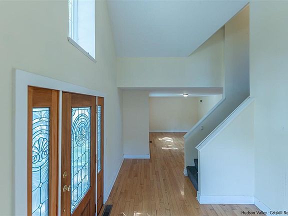 2nd image of 13 Virginia Ave