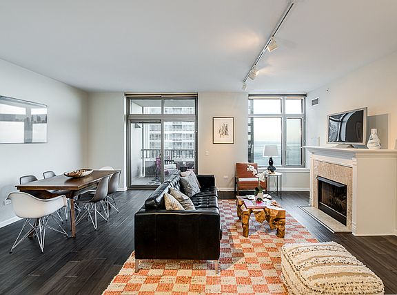 4th image of 530 N Lake Shore Dr APT 1204