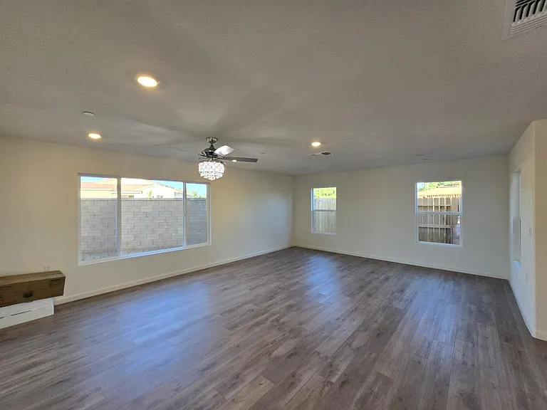 6701 E Nevada Ave — Photo 20