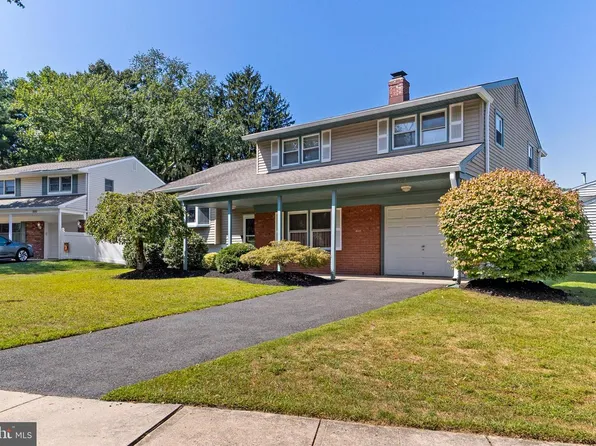 1606 Gordon Rd, Burlington, NJ 08016