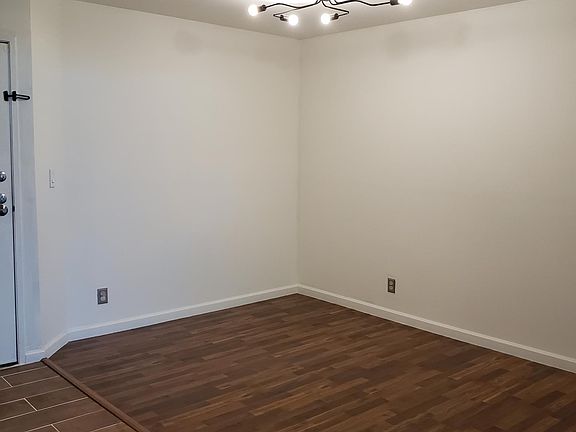 4th image of 7800 N Topanga Canyon Blvd #303