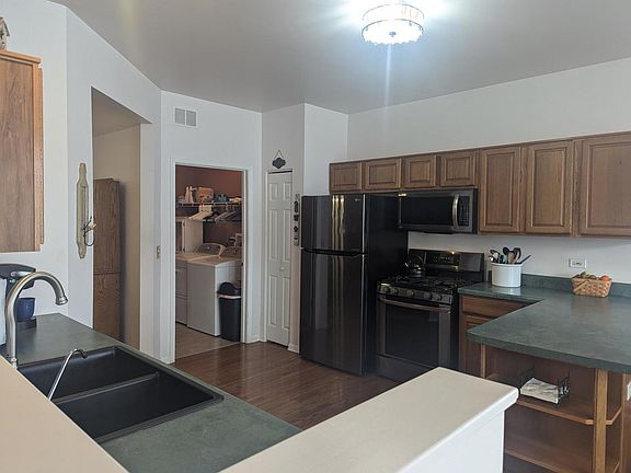 5th image of 12155 S White Oak Dr