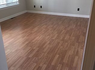 25 Somerset Dr, Franklinton, NC 27525