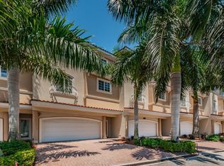 8707 Boca Ciega Dr, Saint Pete Beach, FL 33706