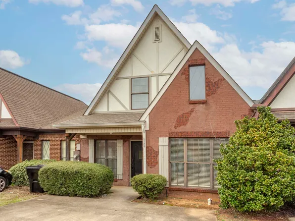 6051 Townley Ct, Mc Calla, AL 35111